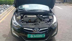 Hyundai Avante 2015 Black