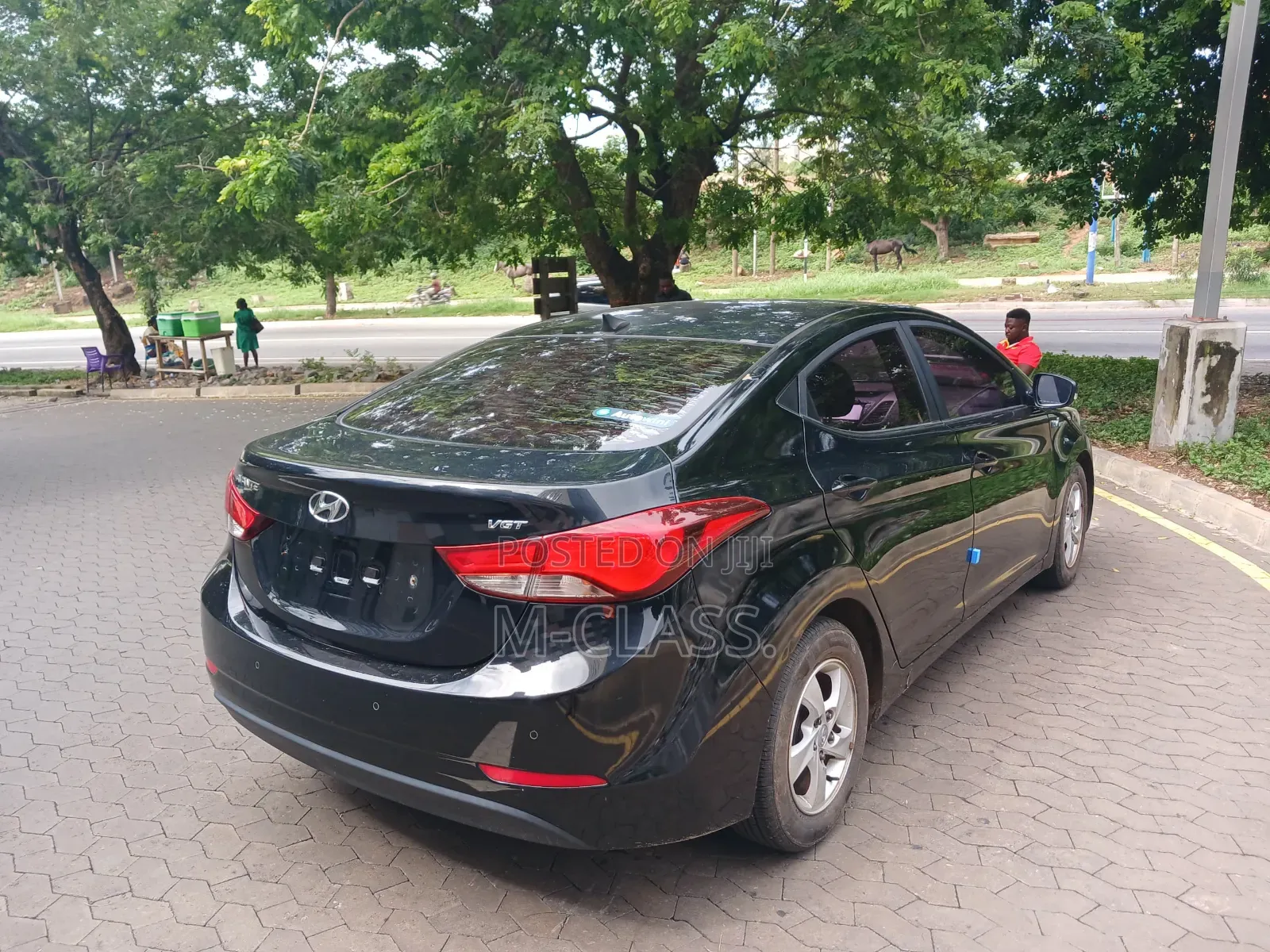 Hyundai Avante 2015 Black