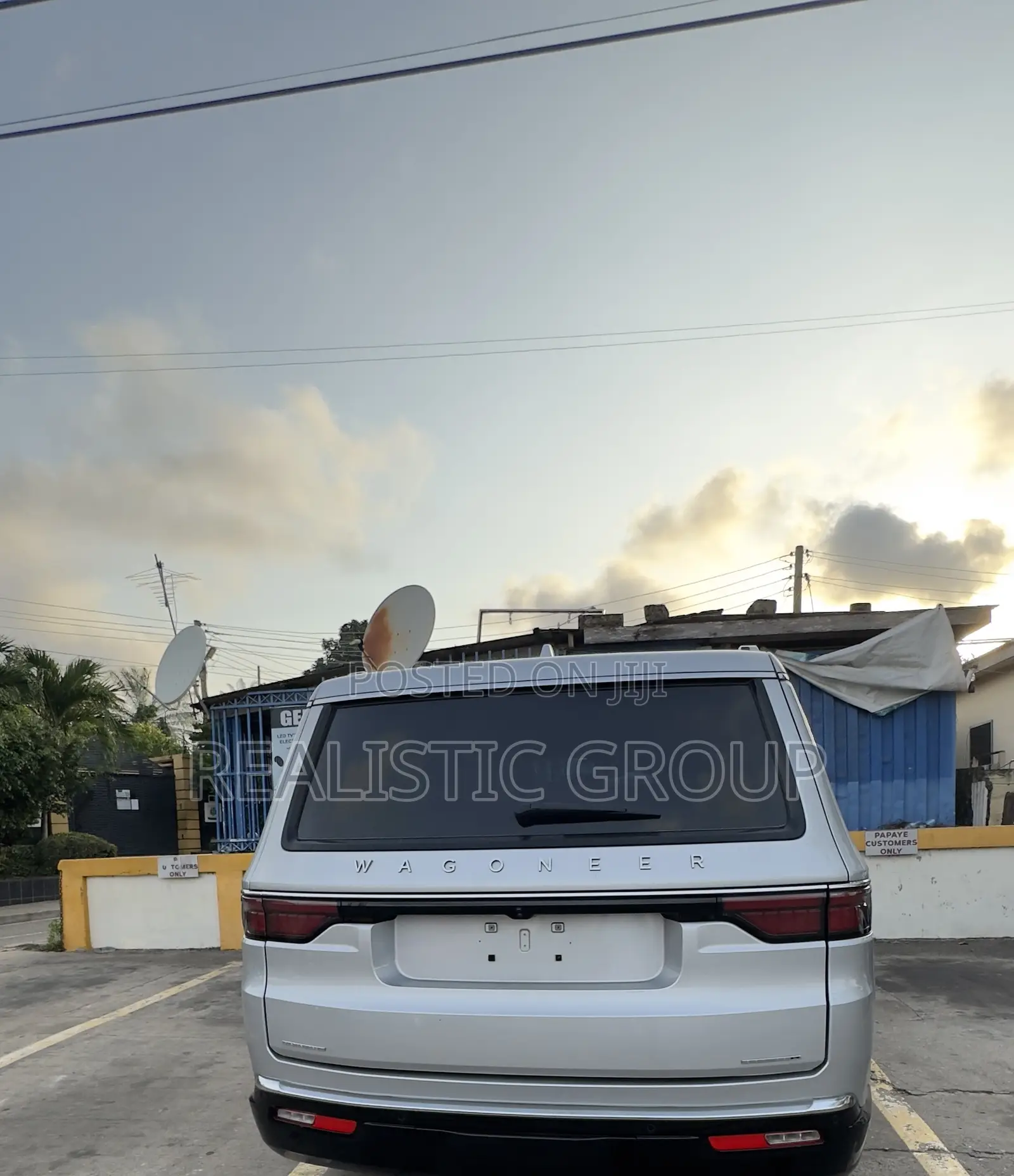 Jeep Grand Wagoneer 2022 Gray