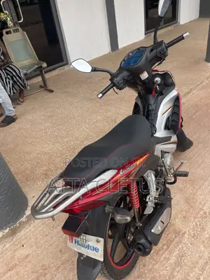 Haojue HJ125-8K 2023 Red