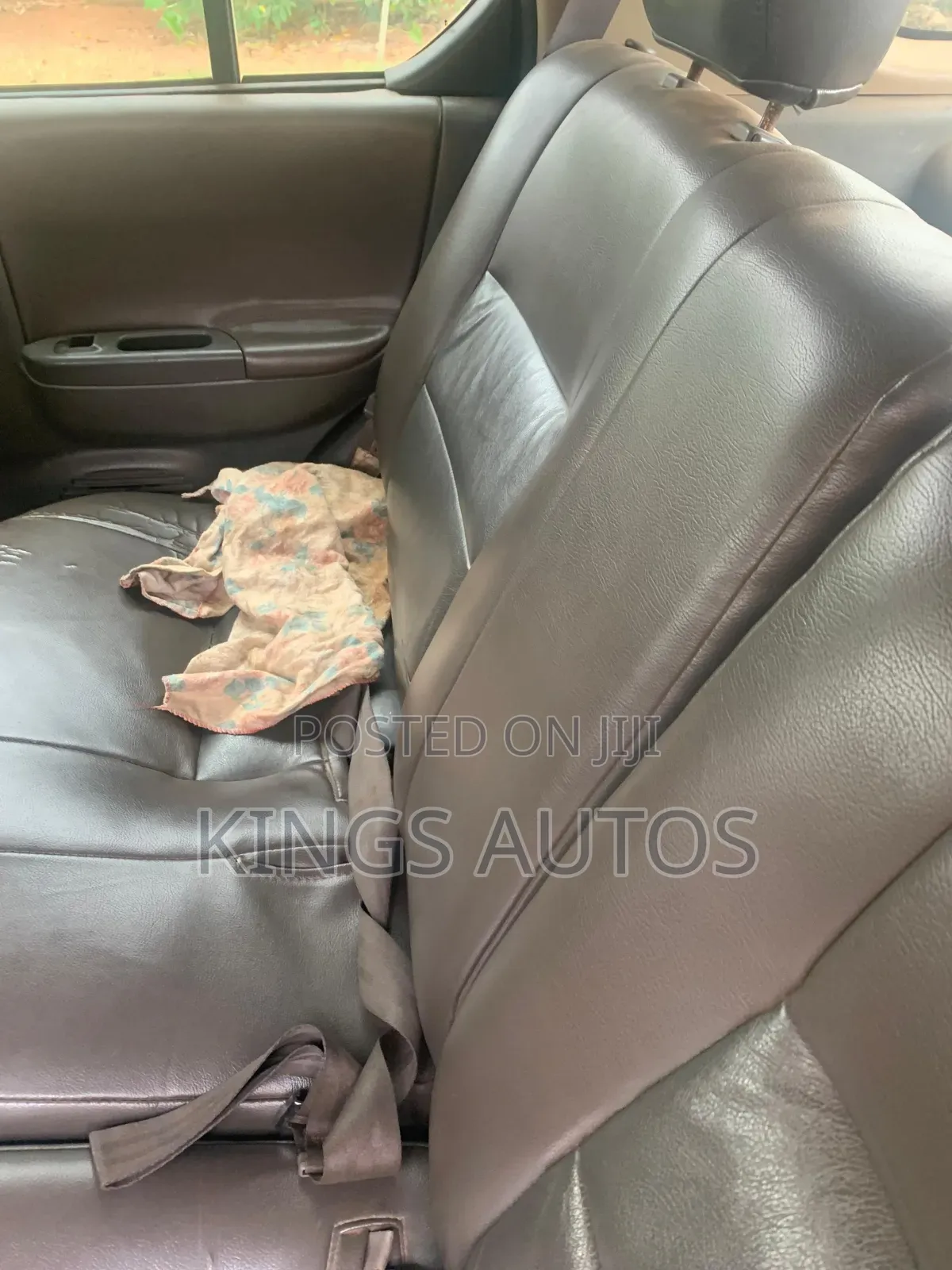 Isuzu Rodeo 2004 Blue