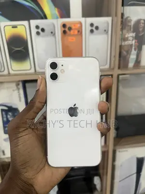 Apple iPhone 11 64 GB White