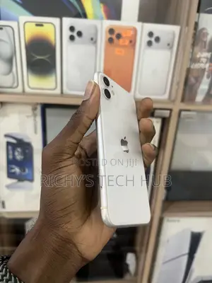 Apple iPhone 11 64 GB White