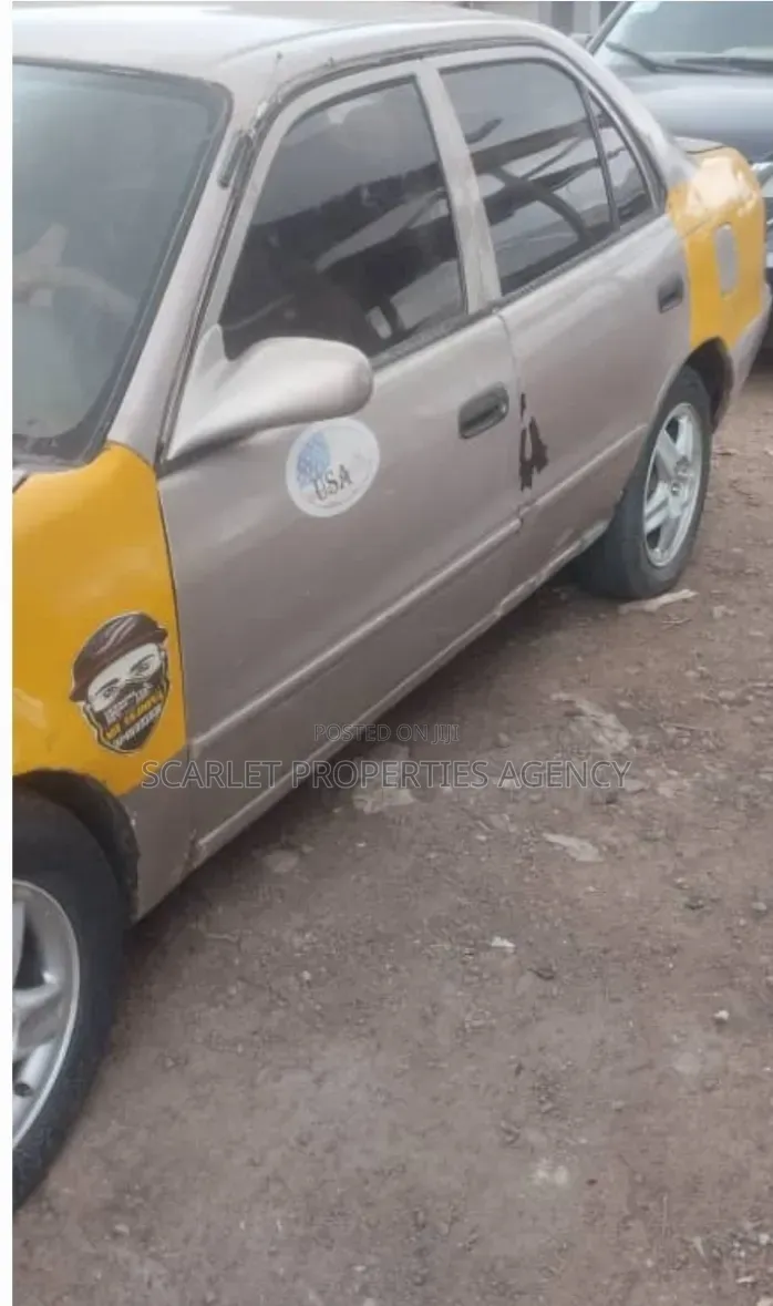 Toyota Corolla 2002 Silver