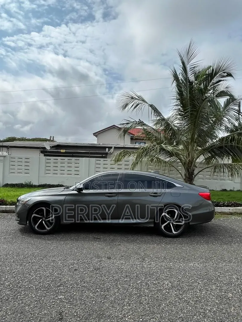 Honda Accord 2019 Gray