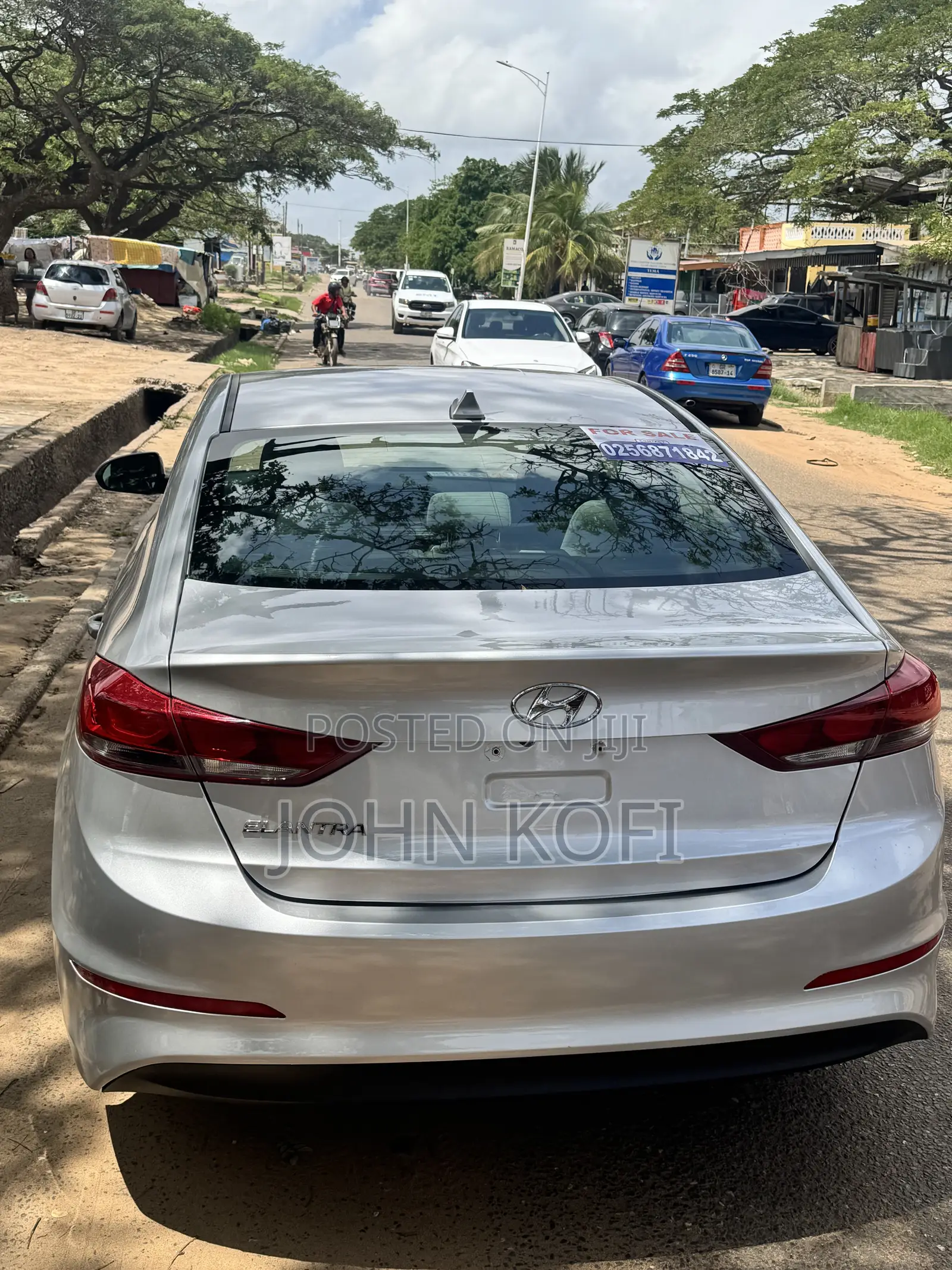 Hyundai Elantra SEL 2018 Silver