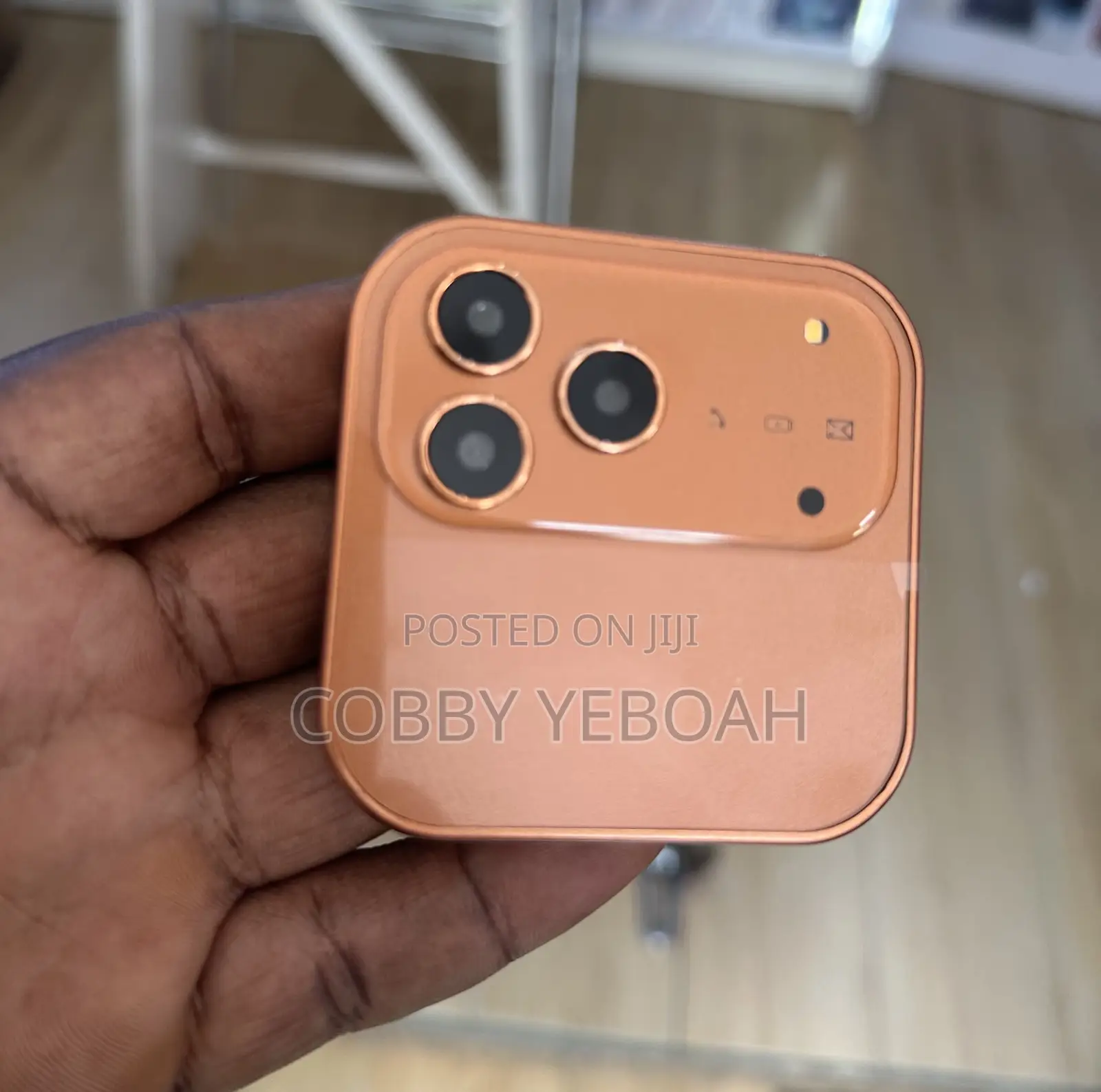New Mobile Phone Gold