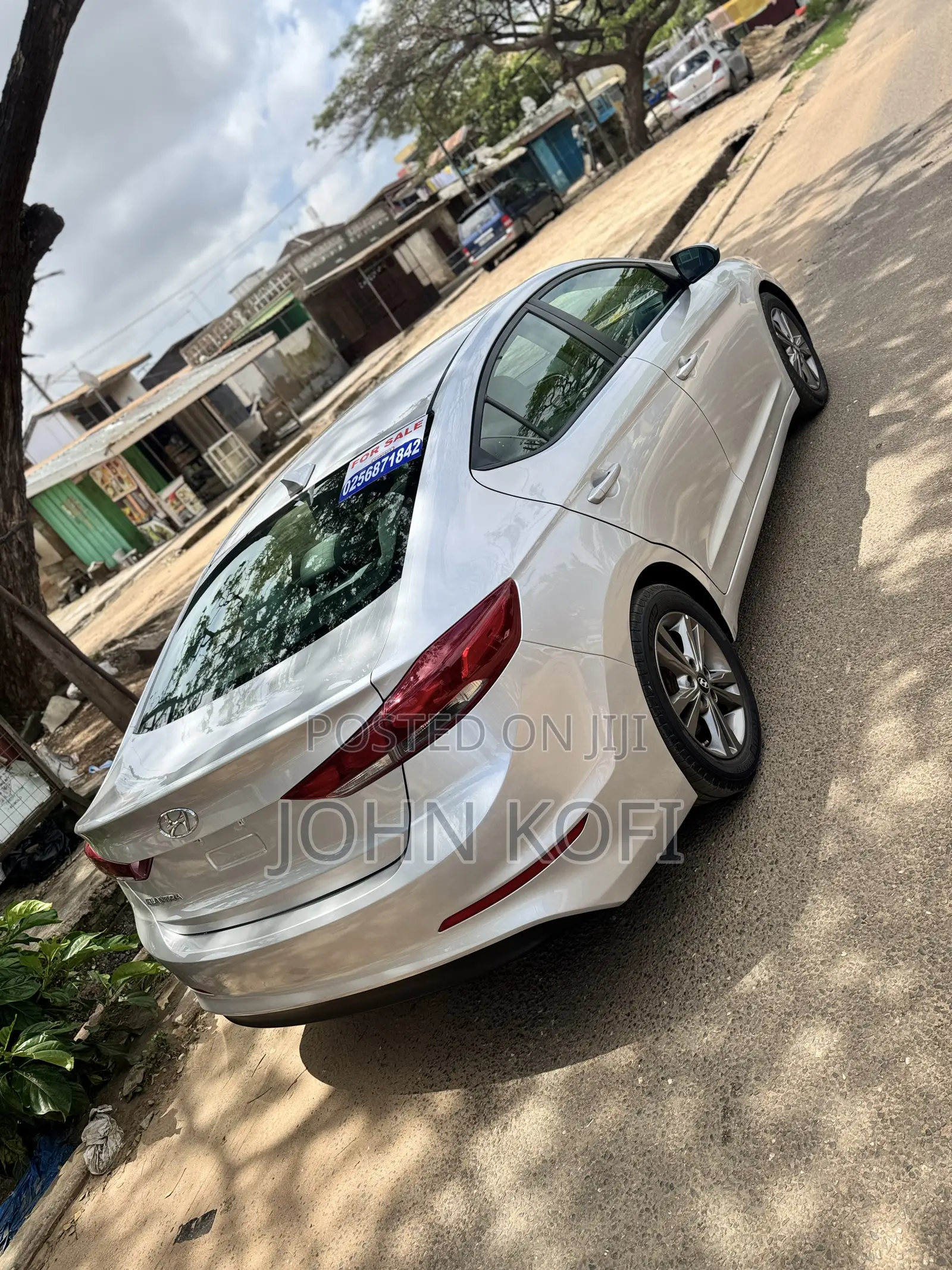 Hyundai Elantra SEL 2018 Silver