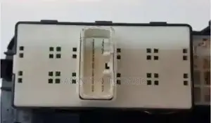 Hyundai H1 Door Switch