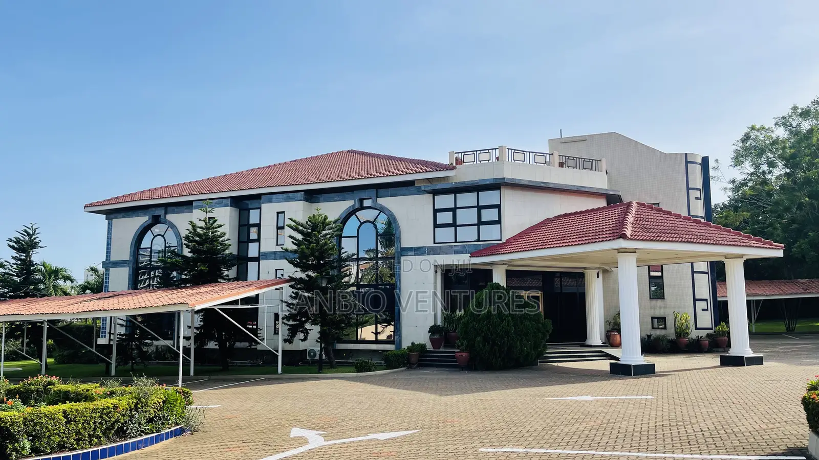 Commercial Space for Rent