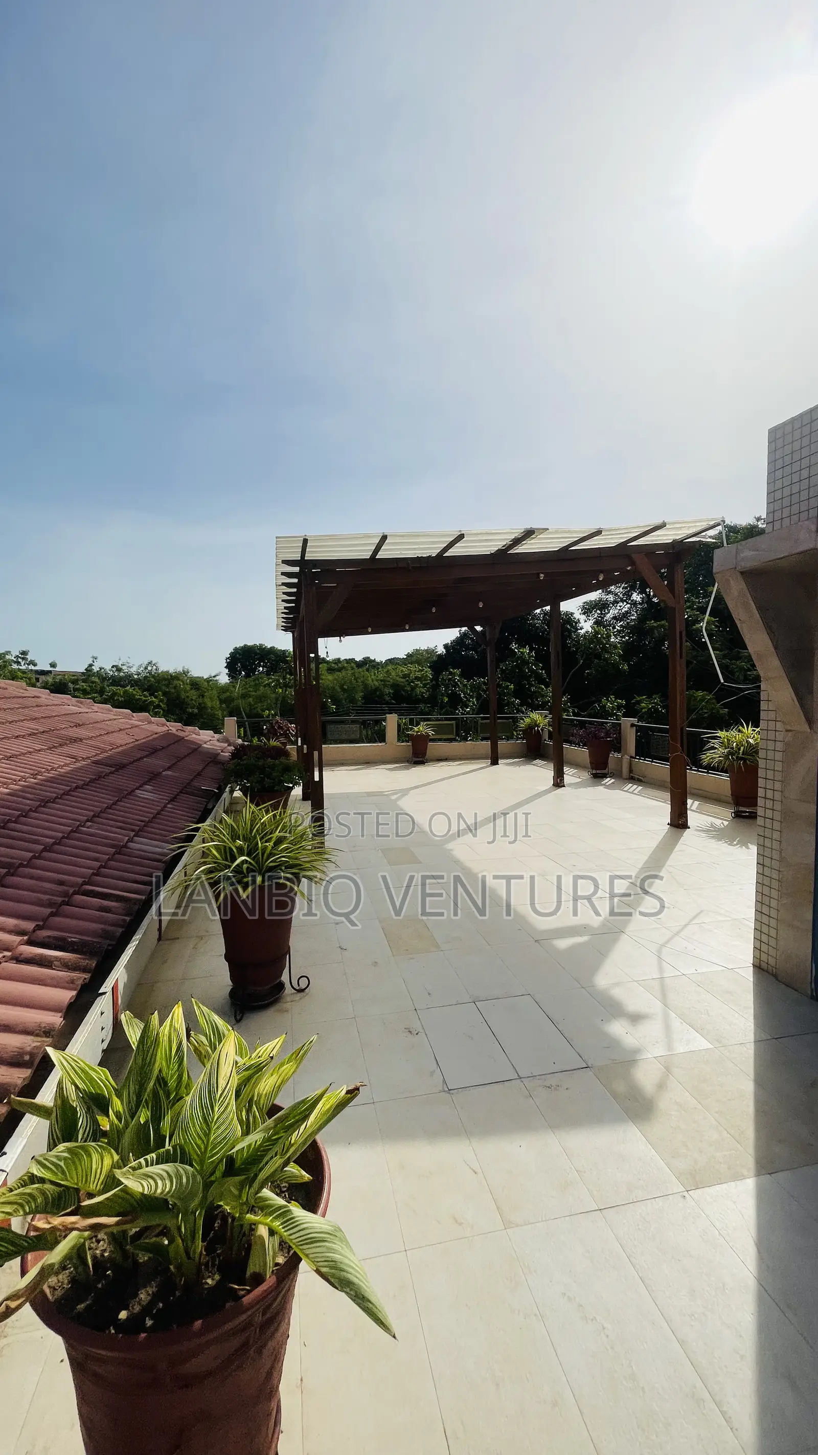 Commercial Space for Rent