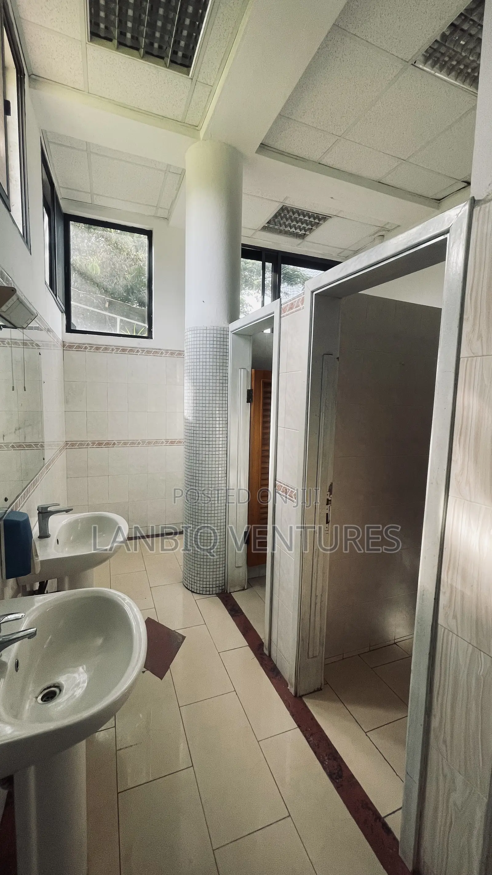 Commercial Space for Rent