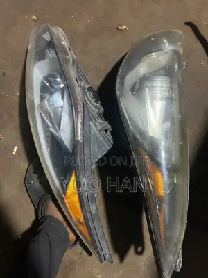 Elentra Front Headlight /2011/2015