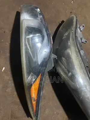 Elentra Front Headlight /2011/2015