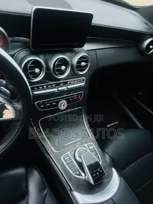Mercedes-Benz C300 2016