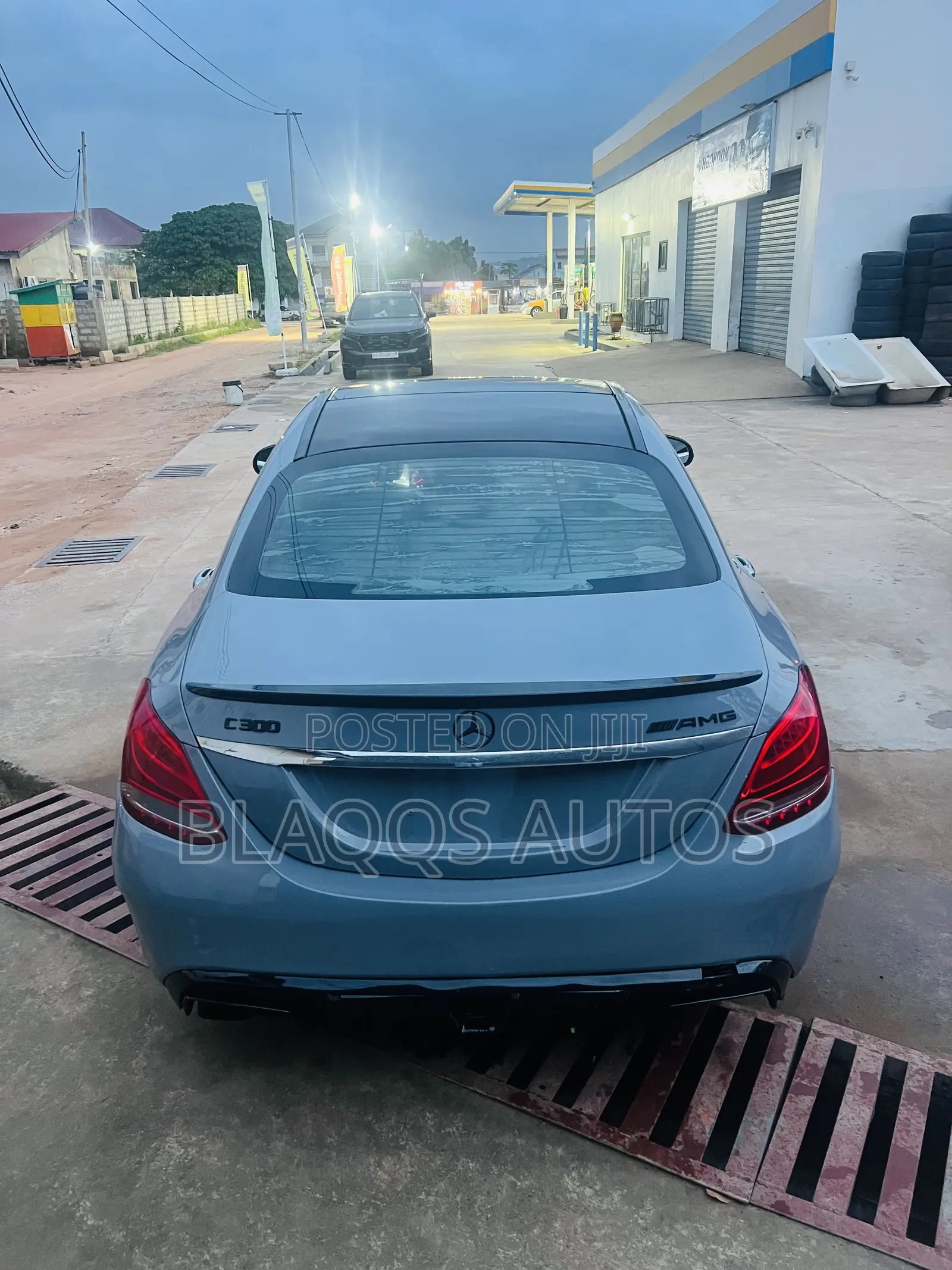 Mercedes-Benz C300 2016