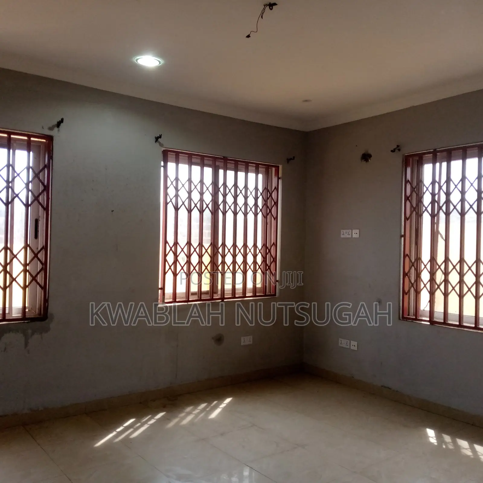 1bdrm Room & Parlour in Cold Store for rent