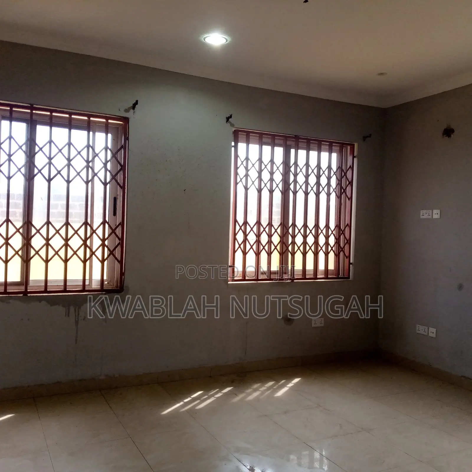 1bdrm Room & Parlour in Cold Store for rent