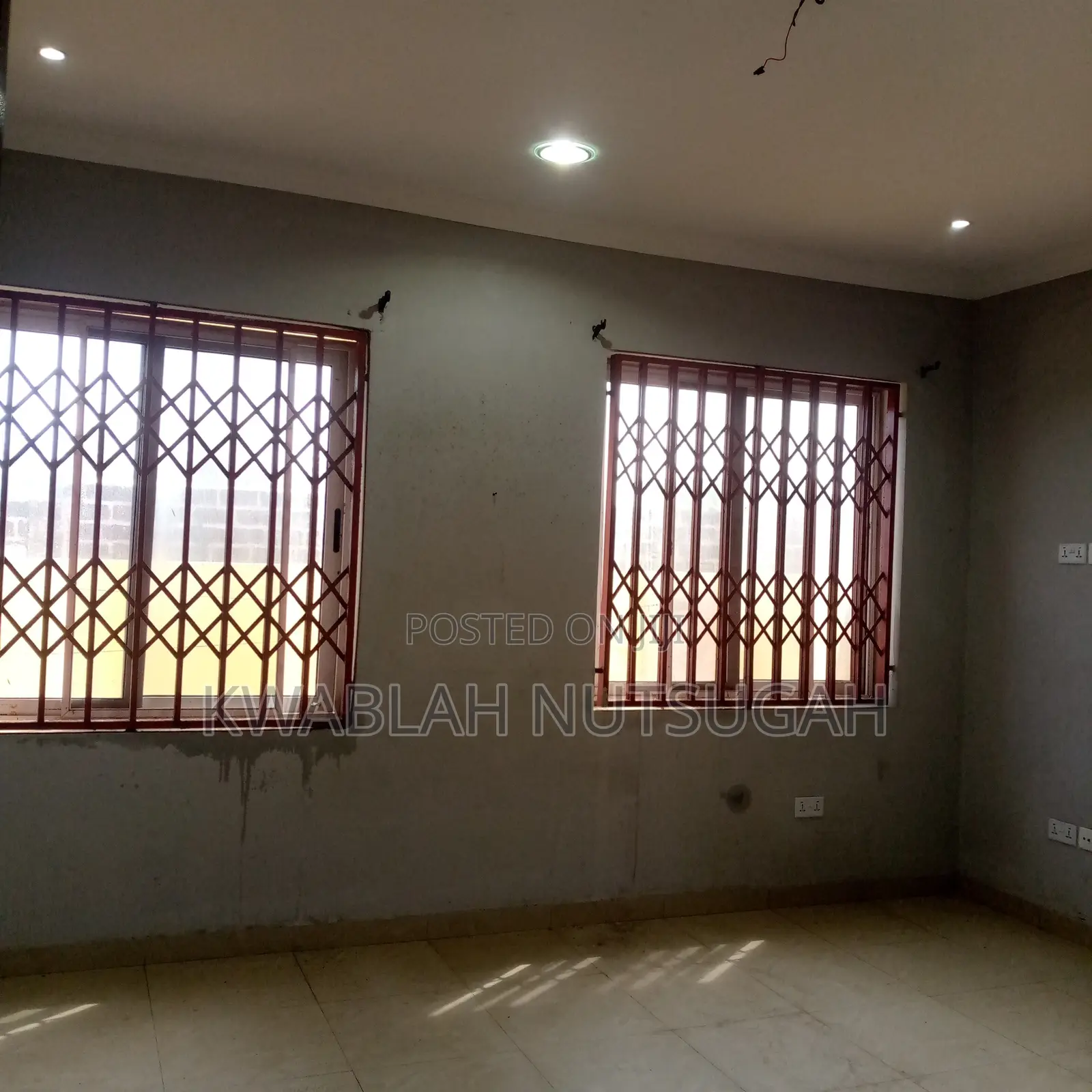 1bdrm Room & Parlour in Cold Store for rent