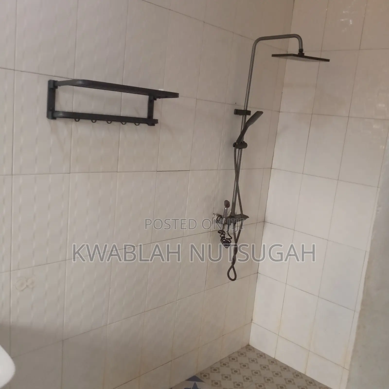 1bdrm Room & Parlour in Cold Store for rent