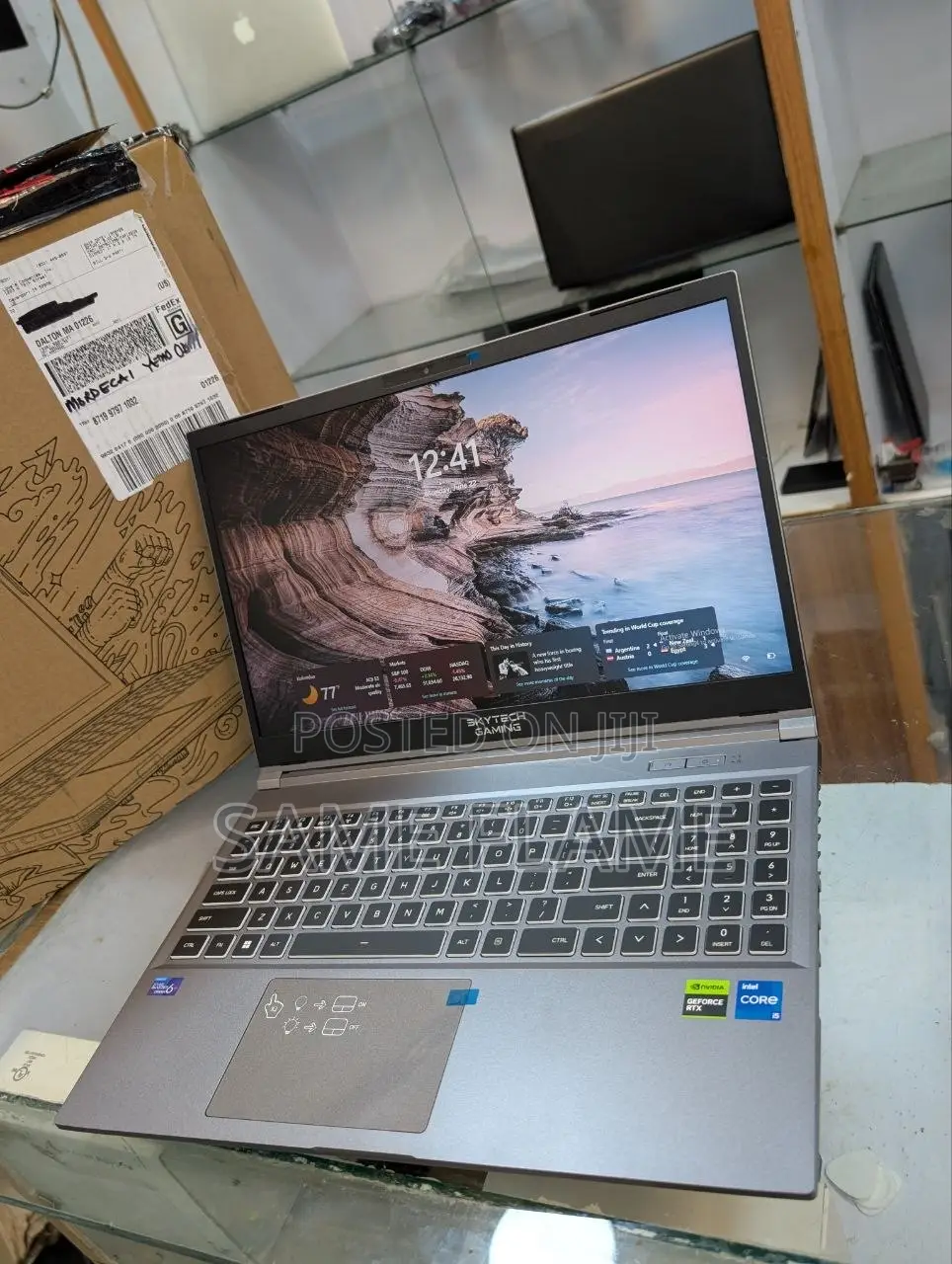 New Laptop 16GB Intel Core i5 SSD 1T