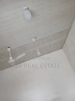 Store for Rent at Mallam Junction-Kokroko