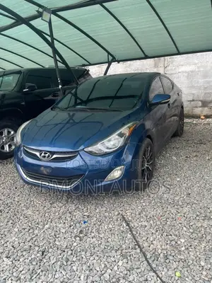 Hyundai Elantra Limited Sedan FWD (1.8L 4cyl 6A) 2013 Blue