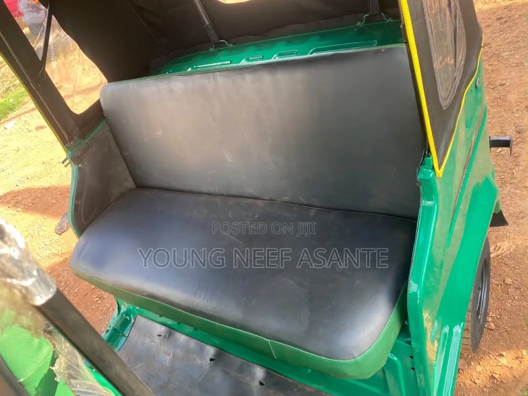 TVS King Deluxe Plus iTouch Start 2024 Green