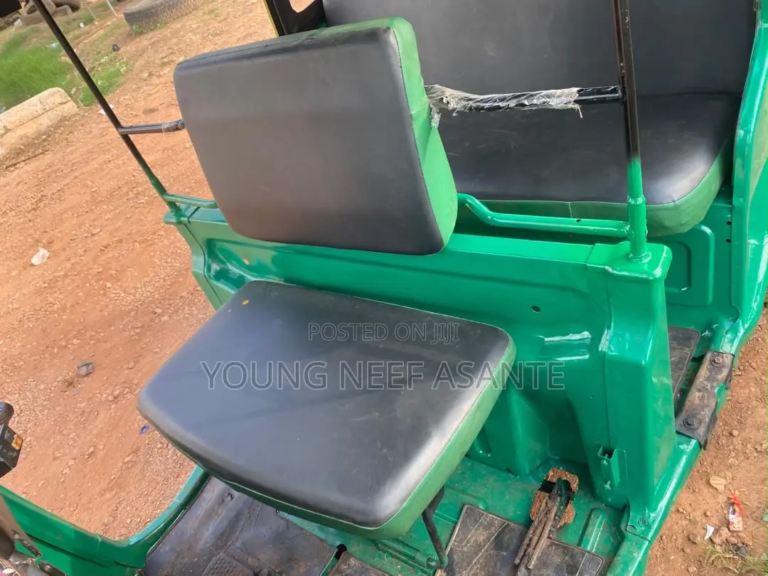 TVS King Deluxe Plus iTouch Start 2024 Green