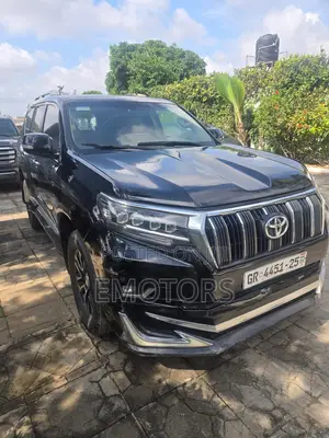 Toyota Land Cruiser Prado 2.7 2017 Black
