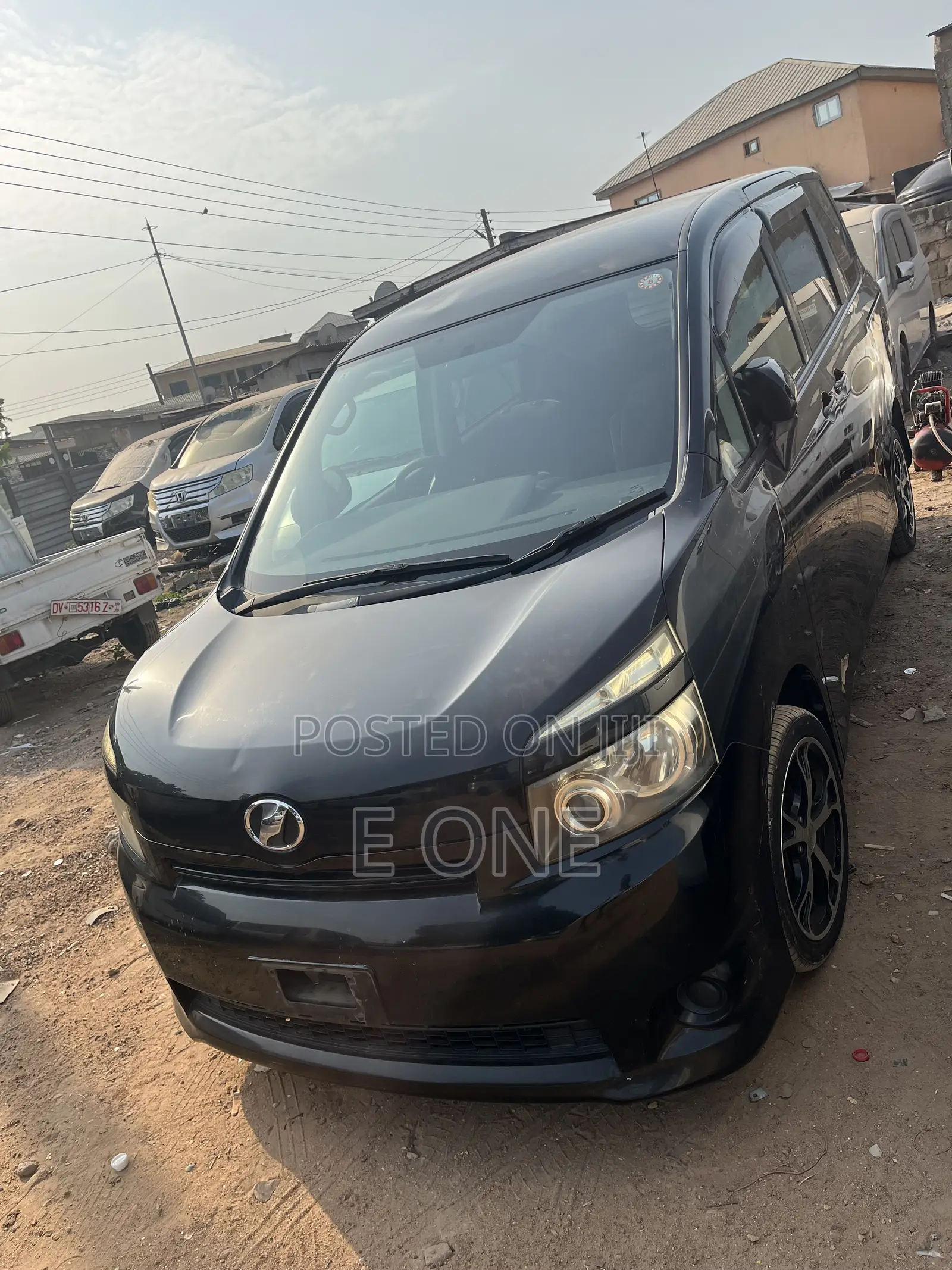 Toyota Voxy V 2WD 8-Seater 2010 Black