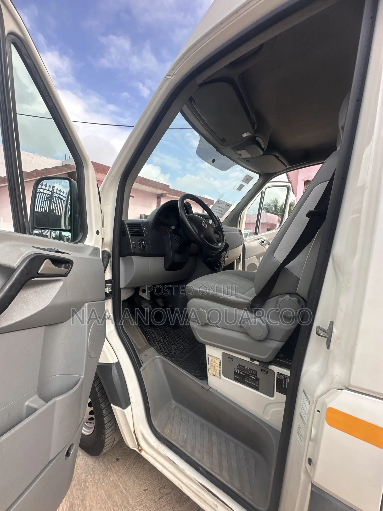 Volkswagen Crafter 2010 White