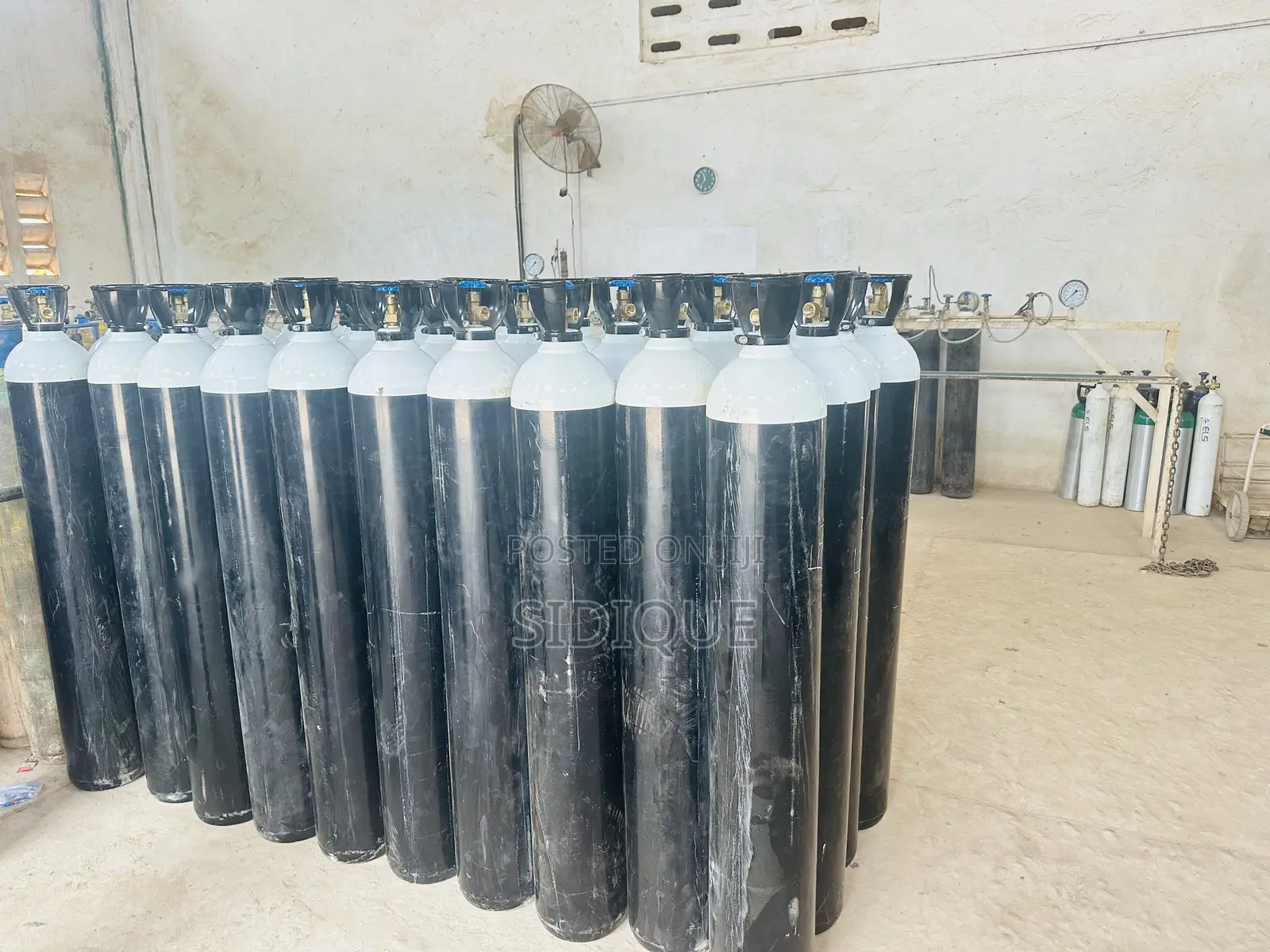 Medical Oxygen Cylinders