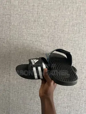 Adidas Adissage
