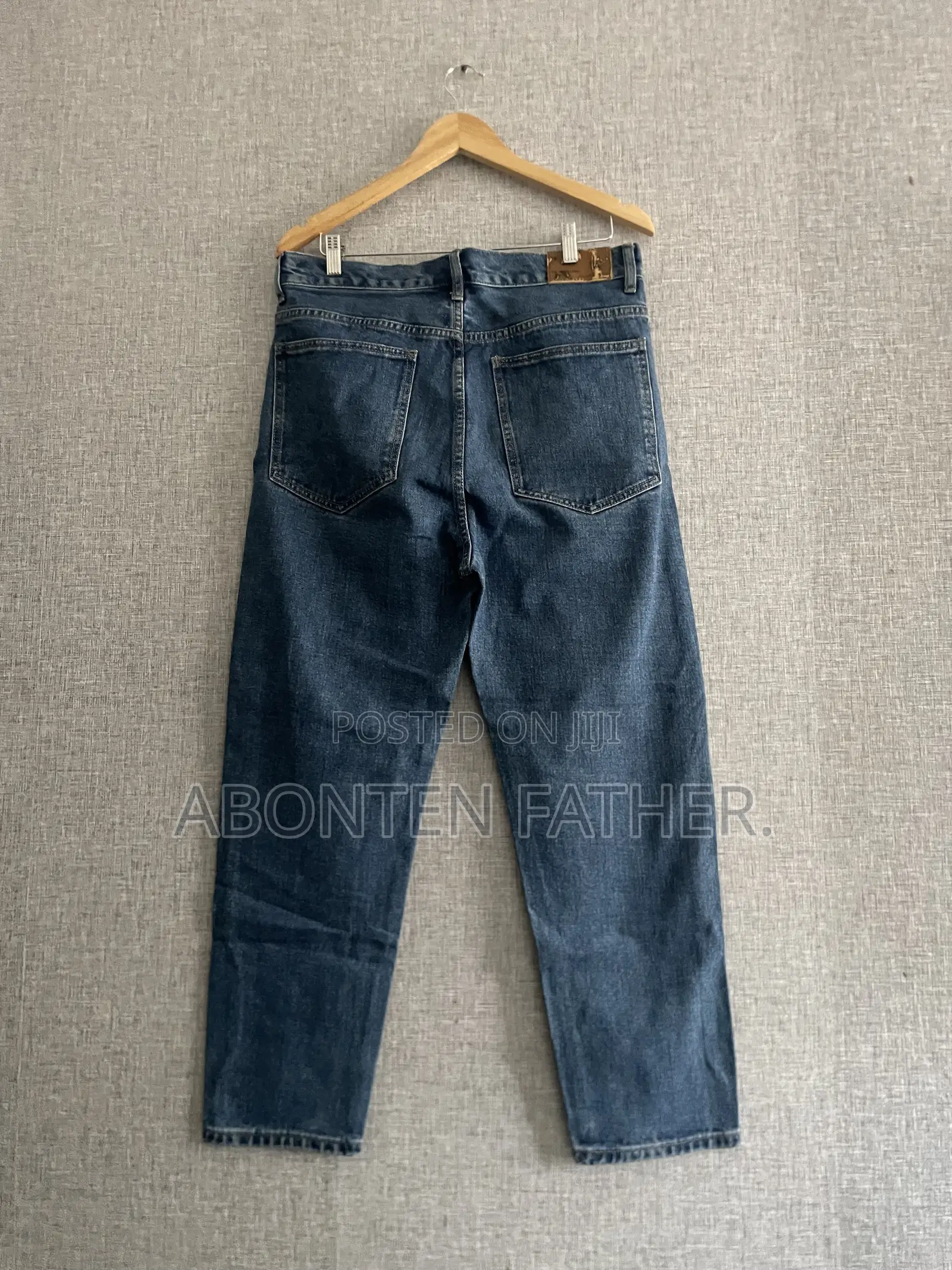Hard Jeans