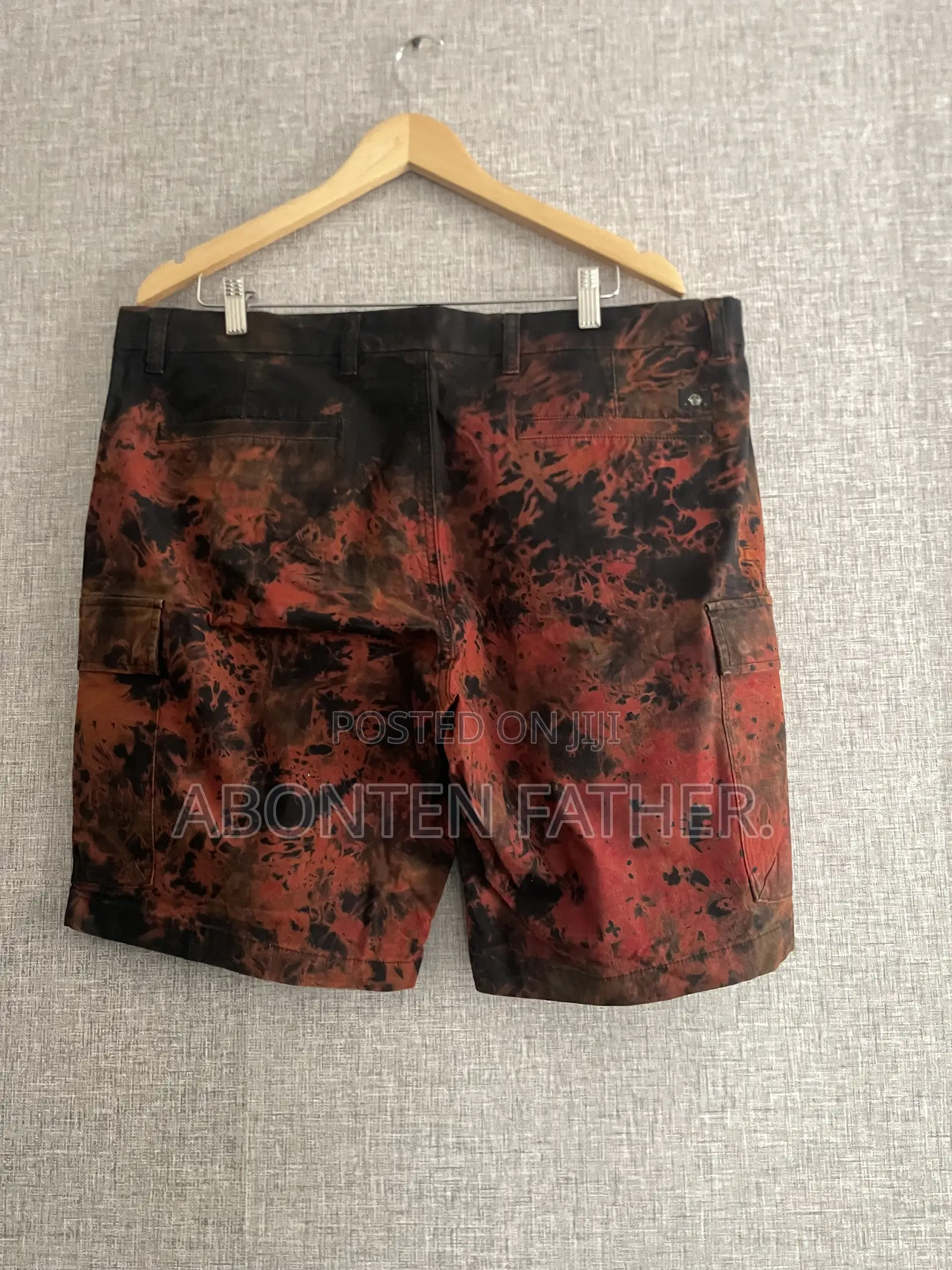 Side Pockets