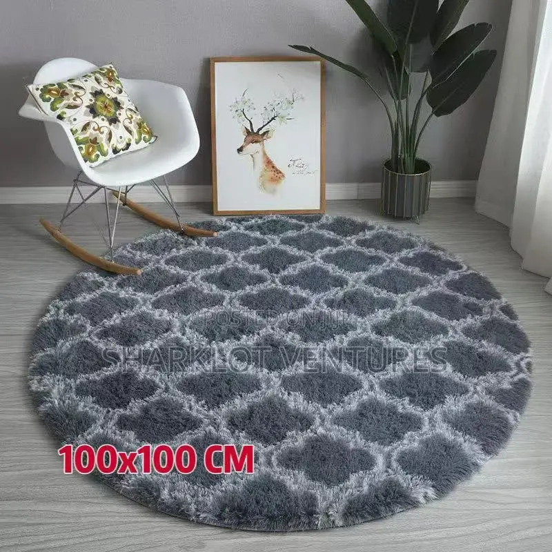 Round Center Fluffy Mat
