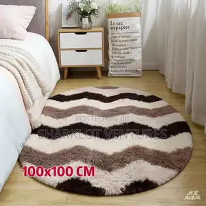 Round Center Fluffy Mat