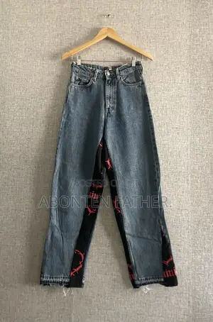 Flare Jeans