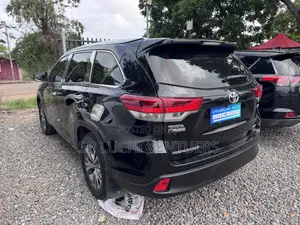 Toyota Highlander 2019 Black