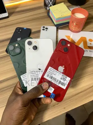Apple iPhone 13 128 GB