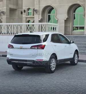 Chevrolet Equinox 2022 White