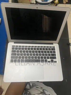Laptop Apple MacBook Air 4GB HDD 128GB