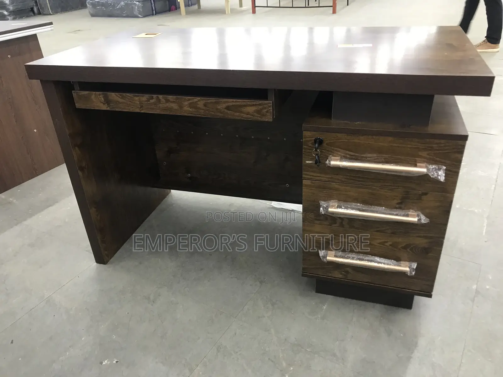 Walnut Executive Office Desk With Lockable Drawers