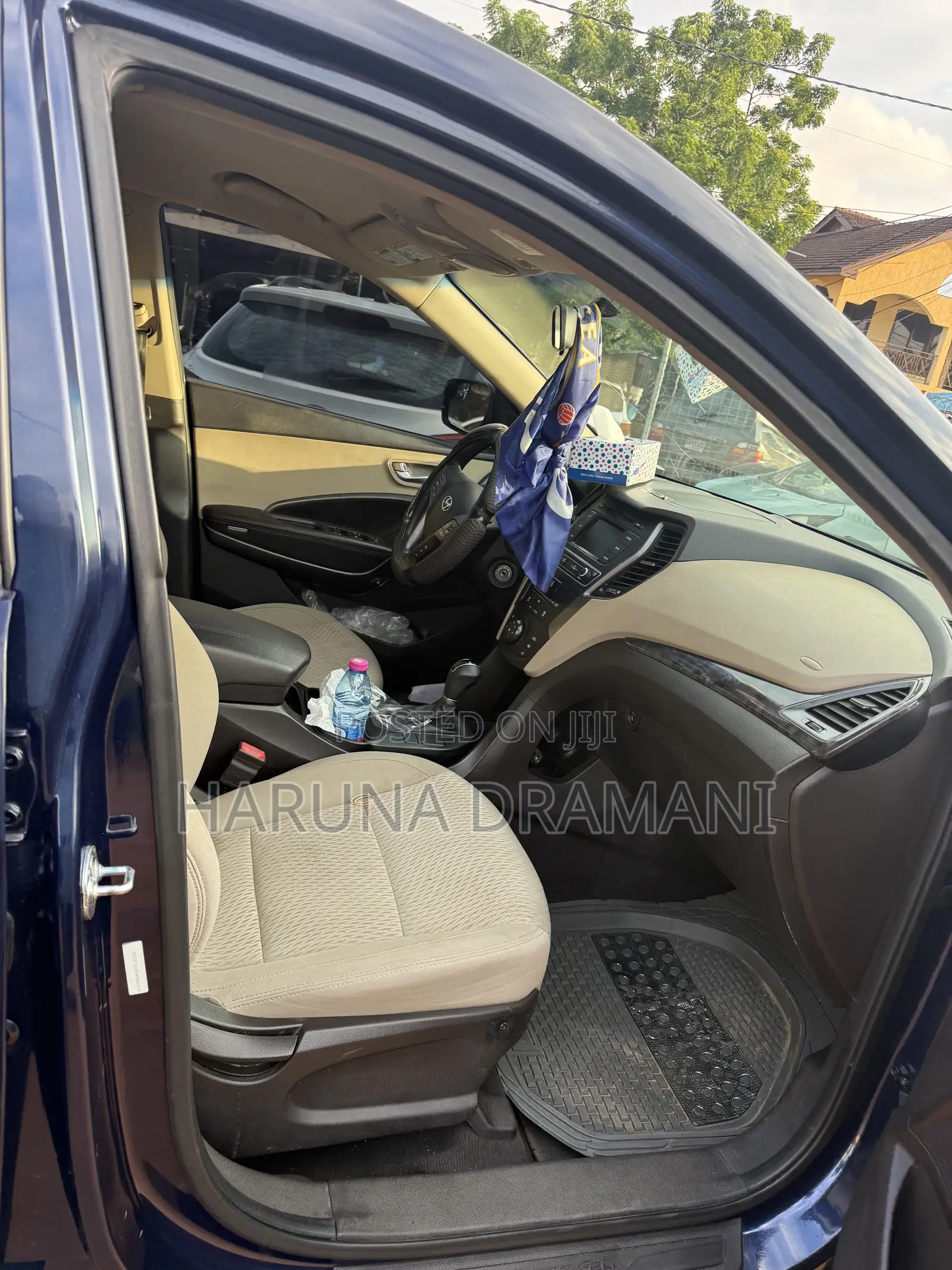 Hyundai Santa Fe SE AWD 2016 Blue