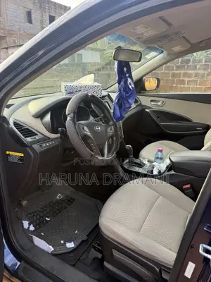 Hyundai Santa Fe SE AWD 2016 Blue
