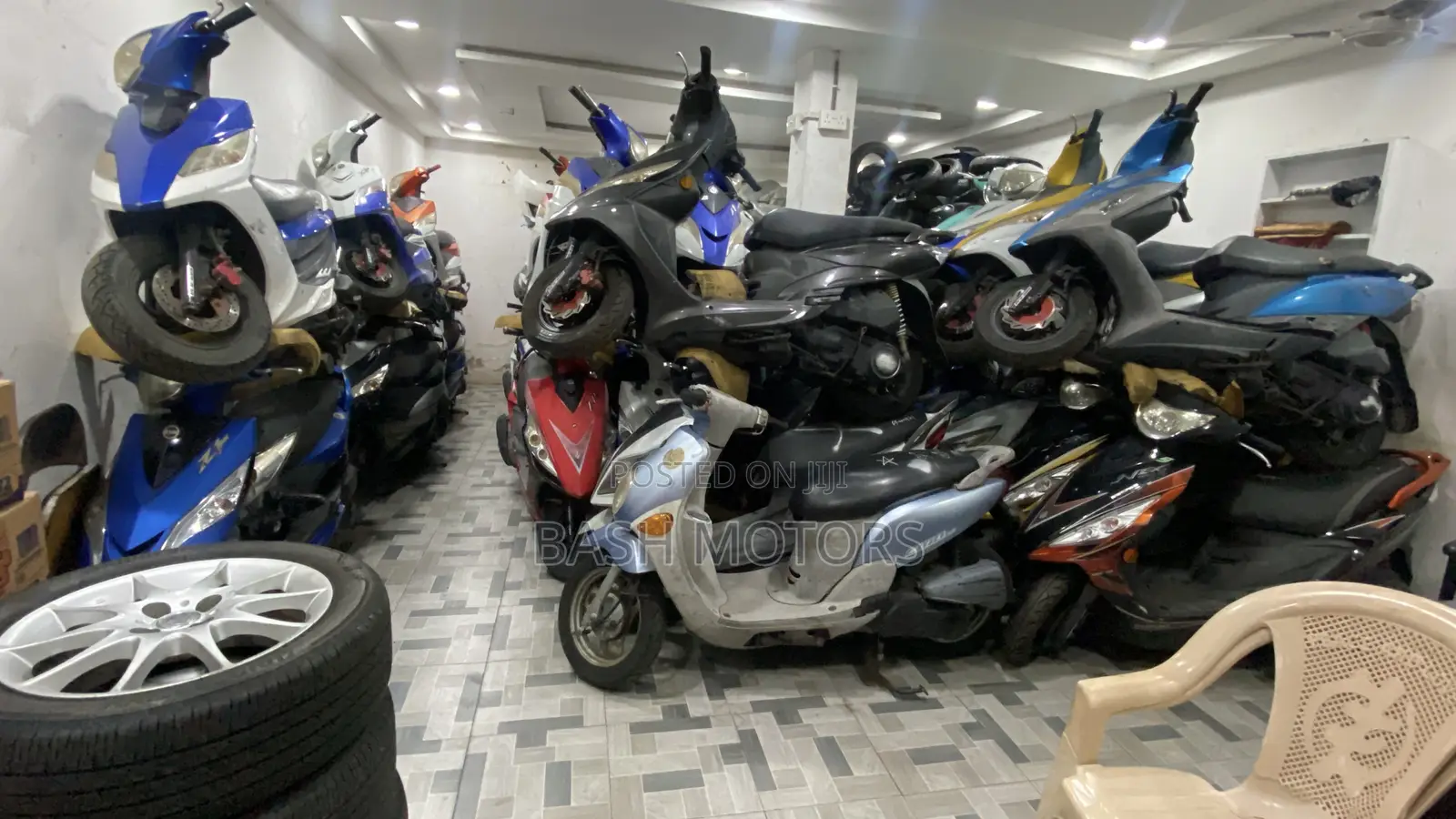 Suzuki Burgman 2023