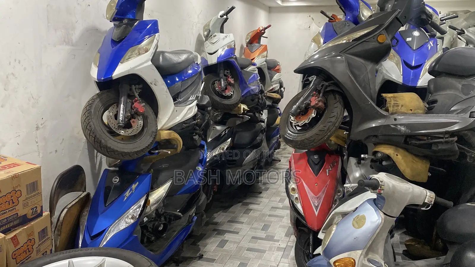 Suzuki Burgman 2023