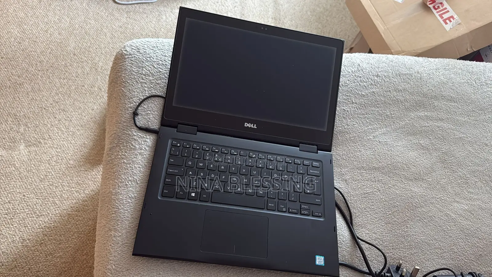 Laptop Dell Latitude 3390 2-in-1 8GB Intel Core i5 SSD 250GB