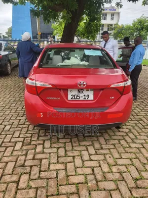 Toyota Corolla 2015 Red